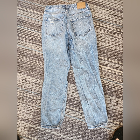 Aeropostale Mom Jeans Light Blue Denim High Rise Distressed - Picture 6 of 10